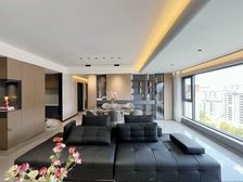 白鹭湾观湖3房双卫,业主自装修得差不多了,视野开阔