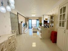 横沥碧桂园108平 三室两厅两卫 赠送全屋家私电