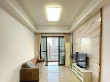 黄埔新福港鼎峰 诚心出售 送车位送家私家电 价格可谈 包税南