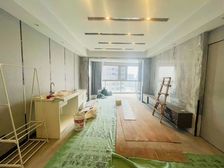 景观楼层 精装5年 产权清晰 随时过户 视野开阔