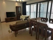 鼎峰悦境103平 南北通透三房 满两年低价抛售