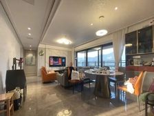 景观房 坐拥一线湖景 万科瑧山府04户型 高楼层 带车位