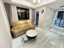 近地铁 装修好 南北通透 带电梯 交通便捷 商业配套成熟