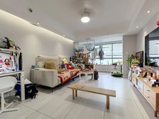 龙潭三期电梯房 景观楼层看房随时 婚房装修拎包住 红本在手