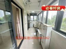 连体大阳台,精装修居住舒适,价格可以谈,出门12号线地铁站。