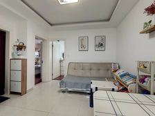 地铁通到家门口 中间楼层轻松住 看房随时 红本在手价格可谈