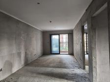 老鲤城 保利天汇 113平3居 南向毛坯 次新小区