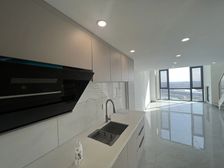 825新上古城地铁甲级写字楼 86平高层办公空间可注测