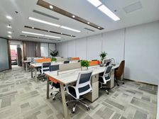 首东国际大厦 精装修 带家具 高区 地标建筑 繁华商圈