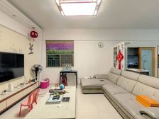 雍逸园朝南3室2厅 115.46平 仅售120万 花园中间