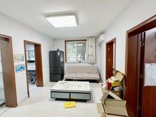 (新房已定,诚售)(婚装30,保养如新)(送家具家电,车位)