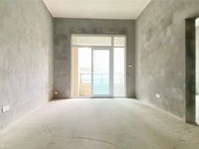 带40私家露台, Q 聚会不出门即可拥有!保利正规三房!