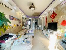 嘉宏公园一号 带一个车位的价格 业主急卖 急急急