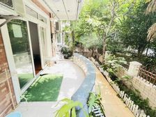 区总力推 飞机户型50平大花园(业主出国急售)随时看房有钥匙