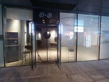 临新城国际 底商旺铺 业态不限 美发鲜花 办公教育