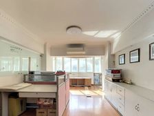 长寿路仅有三开间朝南飞机户型近地铁医院苏州河跑道