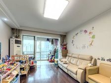 人车分流+满五一套+有车位+一梯两户+楼下地铁站