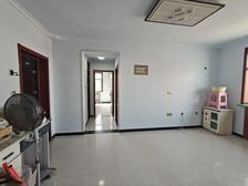 九中至臻 万和靓景 不是顶楼 通透经典的三室客厅有窗户老证