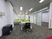 大族广场商圈/业主着急出租/精装可实地注册/随时看房