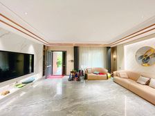 北龙湖南岸正弘瓴精装修下叠一二楼带80院子带三个车位地下室