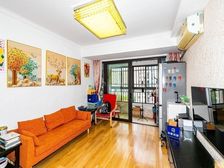 嘉定新城嘉园3室2厅,自住精装修,房型方正