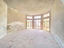 必看好房 视野不错 上坡户型 花园500平左右 上坡户型