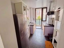 金辉尊域 带电梯 高绿化 楼龄新 交通便利 朝南 双卫生间