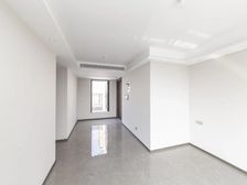 纯洋房小区 温馨小三房 精装交付 联系看房选房 家电赠送