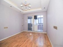 贵峰苑一梯一户三房 户型好 位置好