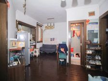 满五年税少!位置好!中间楼层!采光好!看房方便