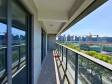 头排好房 南北通透 在家目送 上下学