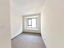 下叠别墅带车位双层地下室一楼有老人房位置很好有钥匙