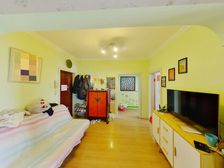 钟界沸0.5 东城青年湖 近期必卖 电梯三居视野采光好