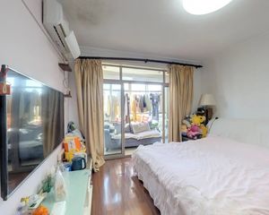 中鼎豪园 3室2厅 136.66平