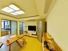 金杨新村四街坊 2室1厅1卫 精装修 355万元