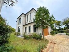 湖滨半岛庄园独栋别墅花园1亩多 位置好邻近水景户型佳随时看房