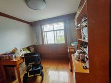 满五 正南 3室2厅 思凡花苑六号街坊