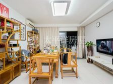 碧云社区 花园位置 高端商品!送精装修 出行方便周边配套齐全
