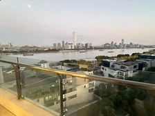 百汇园新上看江高区南北通两房,全新基本没住过人,带产权车位!