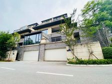 平和墅山顶边户,吊打一切雨花区别墅(包括京武浪琴山)