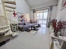 盛仓新苑 送带阁楼露台 上下两层能做四室双卫 干净拎包就住