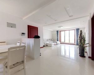 新上海信半山兰亭 精装顶复式 北看浮山南看海急售