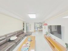 地铁口150m(楼间距非常宽)新装修全送,买好 随时看