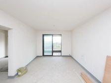 世茂五期 纯毛坯 房东着急卖掉发工资 可以大刀寻觅有缘人