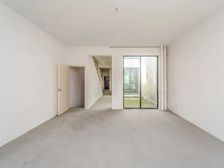 秀江南 联排别墅 房东着急卖 大花园 送地下室 带中庭