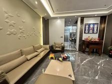 优山美地别墅 255平5居 南向精装修 自住保养好