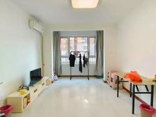 杨村街 商业配套成熟 正南朝向 楼龄新 医疗配套成熟 电梯房