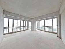 景小十二中大四房可做五室,三面亮采光全新毛坯