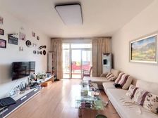 比华利国际城一期 3室2厅 东南