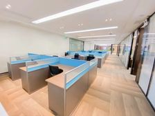 一号线地铁口豪装!中国储能大厦640平!免租3个月!